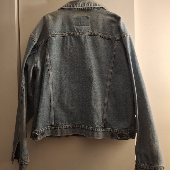 GAP Men's Vintage Stone Washed Denim Jacket - Picture 3 of 6